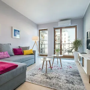 Raya Mansion Апартаменты